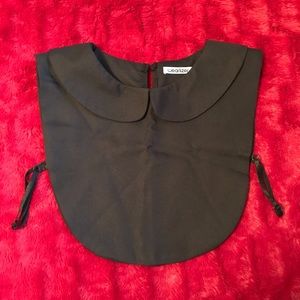 Doll Collar Half Shirt - OS